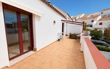 Property slide 22