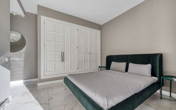 Property slide 19