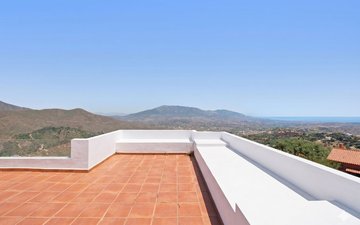 Property slide 32