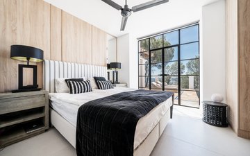 Property slide 20
