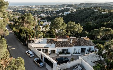 Property slide 25