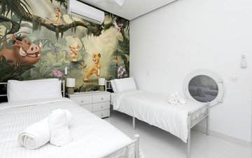 Property slide 39