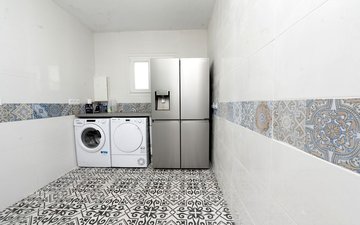 Property slide 52