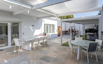 Property slide 61