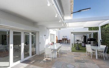Property slide 62