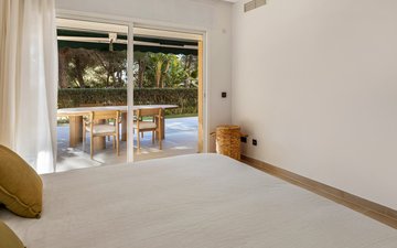 Property slide 22