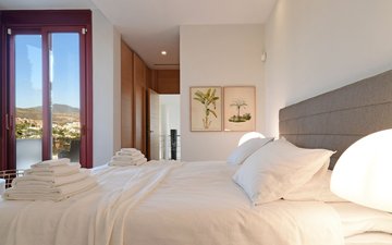 Property slide 35