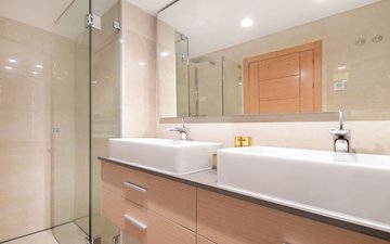 Property slide 73