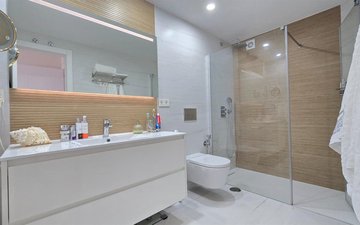 Property slide 7