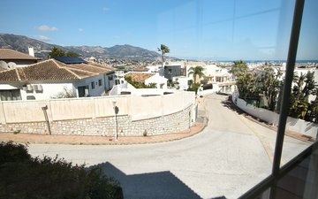 Property slide 37