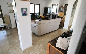 Property slide 9