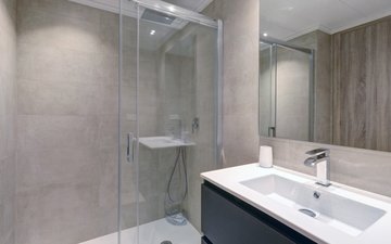 Property slide 18