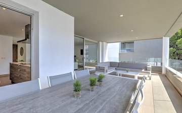 Property slide 21