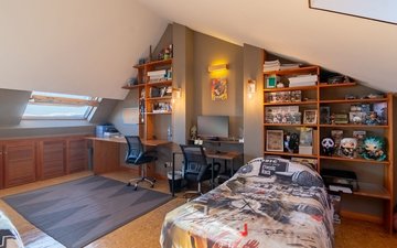 Property slide 17