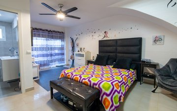 Property slide 30
