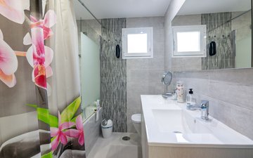 Property slide 33