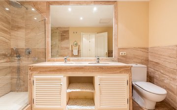 Property slide 17