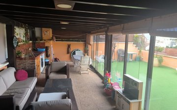 Property slide 19