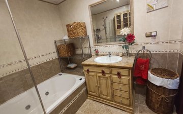 Property slide 39