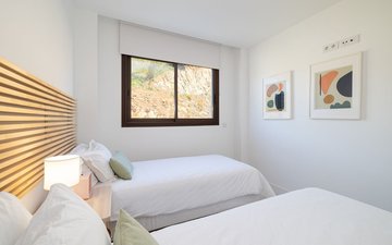Property slide 15