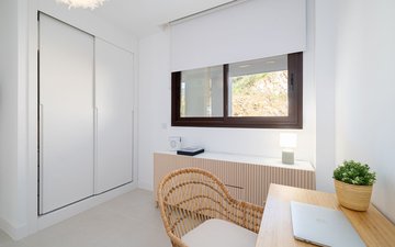 Property slide 18