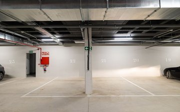 Property slide 21
