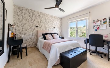 Property slide 17