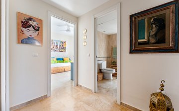Property slide 19