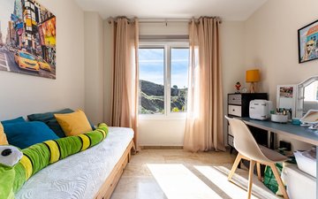 Property slide 20
