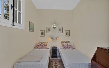 Property slide 24