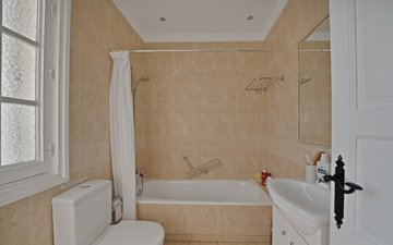 Property slide 26