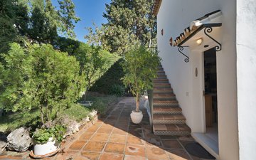 Property slide 30