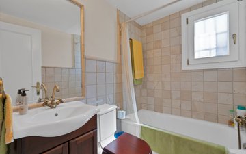 Property slide 33