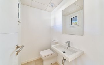 Property slide 22