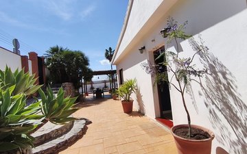 Property slide 46