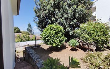 Property slide 48