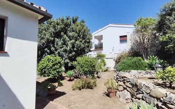 Property slide 49
