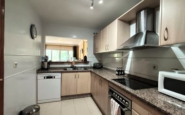 Property slide 10