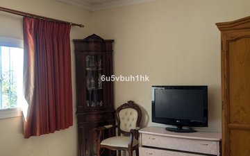 Property slide 18