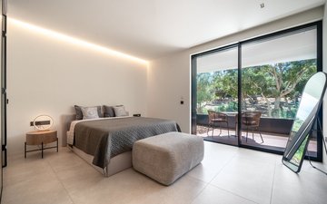 Property slide 16