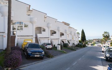 Property slide 34