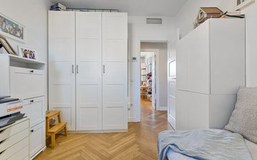 Property slide 28