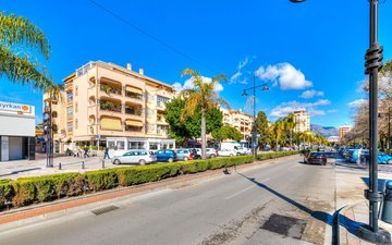 Property slide 39