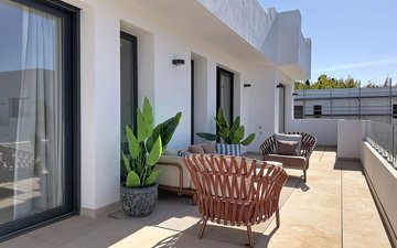 Property slide 105