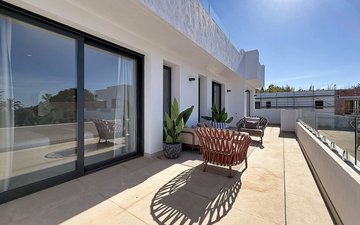 Property slide 107