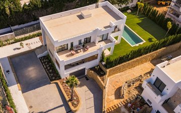 Property slide 113