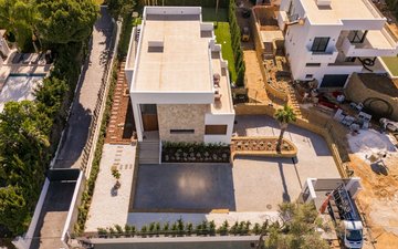 Property slide 114