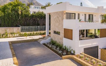 Property slide 115