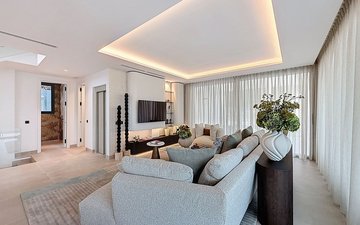 Property slide 18