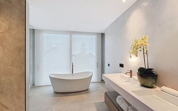 Property slide 36